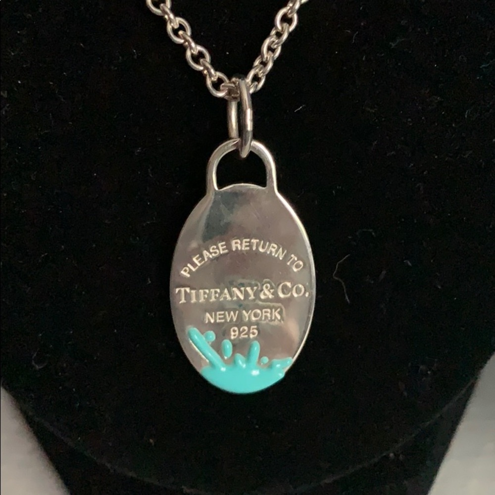 Tiffany & Co Return to Tiffany Pendant and Chain